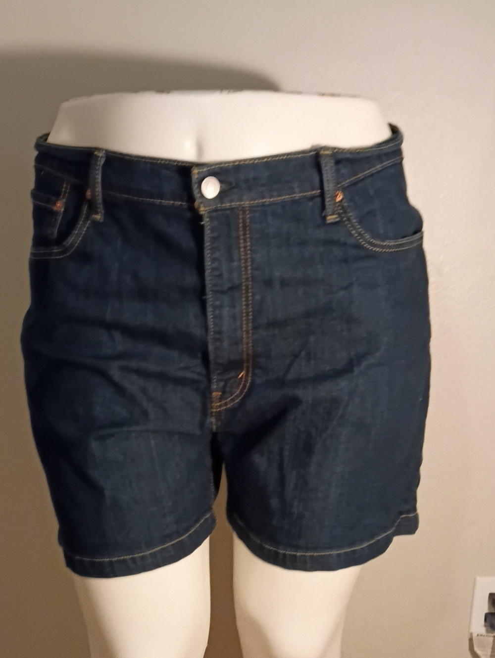 Levi's 569 Dark Blue Denim Shorts